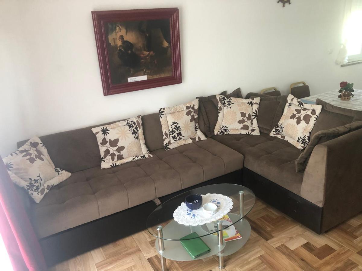 Villa Janja Šilo Buitenkant foto